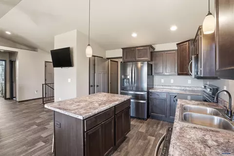 604 Civil Way, Box Elder, SD 57719 photo 16
