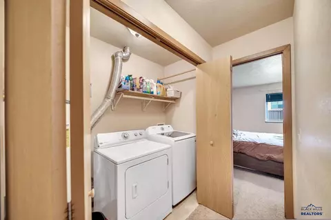 10903 Freedom Pl, Summerset, SD 57718 photo 16