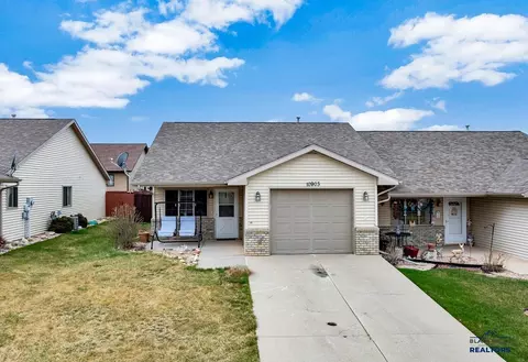 10903 Freedom Pl, Summerset, SD 57718