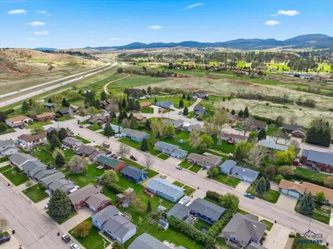 812 E Grant, Spearfish, SD 57783 photo 27