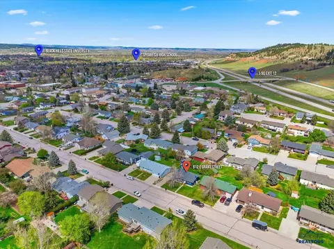 812 E Grant, Spearfish, SD 57783 photo 28