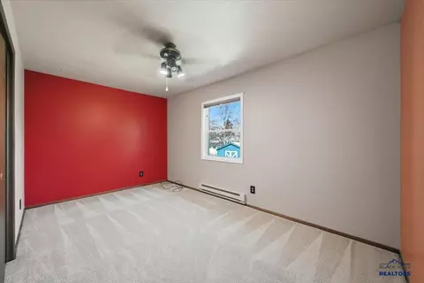 812 E Grant, Spearfish, SD 57783 photo 15