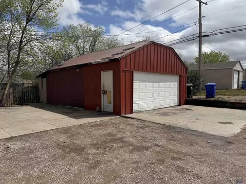 237 St Patrick, Rapid City, SD 57701 photo 8
