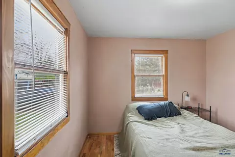 2043 10th Ave, Belle Fourche, SD 57717 photo 22