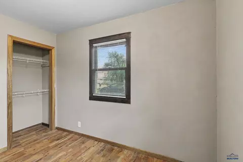 2043 10th Ave, Belle Fourche, SD 57717 photo 26