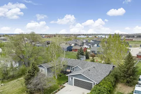 522 Swallow Dr, Box Elder, SD 57719 photo 2