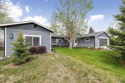 522 Swallow Dr, Box Elder, SD 57719