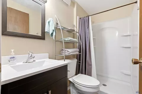 Bath - 6608 Kimberly Dr, Black Hawk, SD 57718 photo 2 of 2