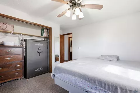 Bedroom - 6608 Kimberly Dr, Black Hawk, SD 57718 photo 2 of 5