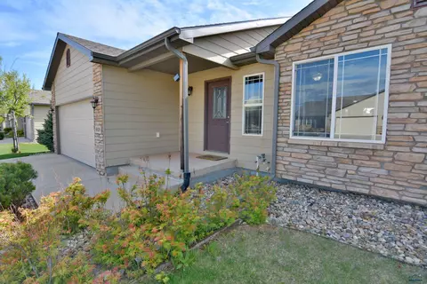 6920 Dunsmore Rd, Rapid City, SD 57702