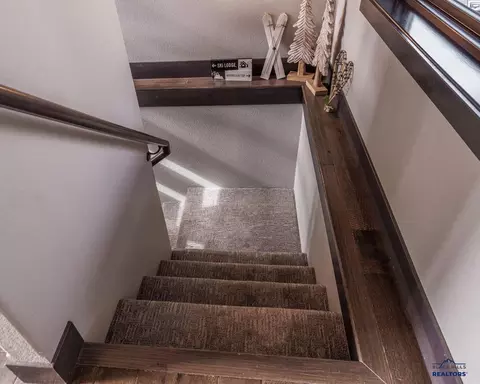 Entry Way - 21171 Turkey Trl, Lead, SD 57754 photo 3 of 3