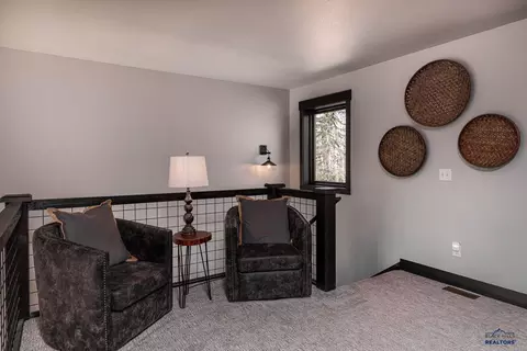 Entry Way - 21171 Turkey Trl, Lead, SD 57754 photo 1 of 3