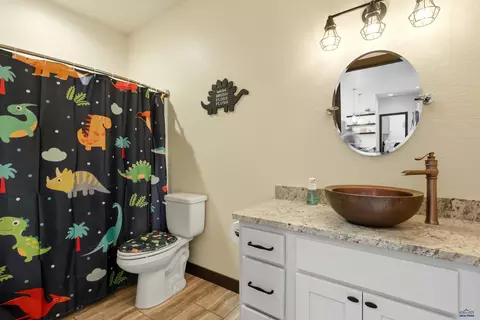 Bath - 2220 Arrowhead Dr #2220 ARROWHEAD CIRCLE, Spearfish, SD 57783 photo 2 of 2