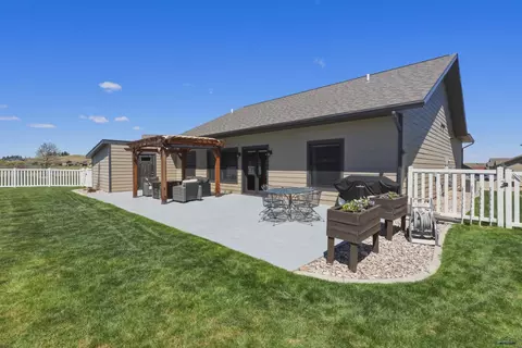 Exterior - 2220 Arrowhead Dr #2220 ARROWHEAD CIRCLE, Spearfish, SD 57783 photo 2 of 8