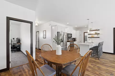 Dining - 2220 Arrowhead Dr #2220 ARROWHEAD CIRCLE, Spearfish, SD 57783 photo 2 of 2