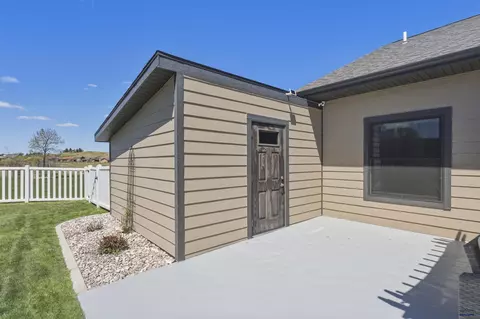 2220 Arrowhead Cir #2220 ARROWHEAD CIRCLE, Spearfish, SD 57783 photo 4
