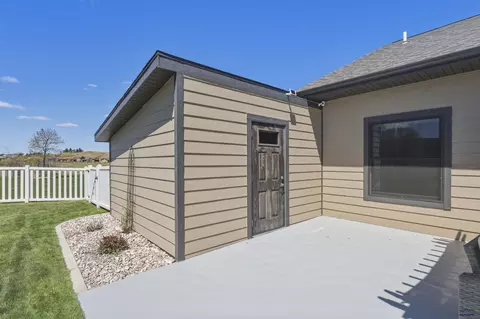 Exterior - 2220 Arrowhead Dr #2220 ARROWHEAD CIRCLE, Spearfish, SD 57783 photo 4 of 8