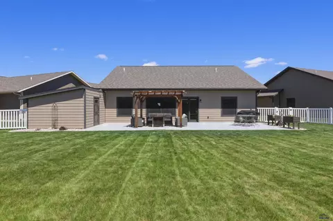 2220 Arrowhead Cir #2220 ARROWHEAD CIRCLE, Spearfish, SD 57783 photo 28