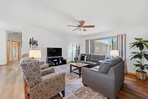127 Surrey Ln, Custer, SD 57730 photo 7