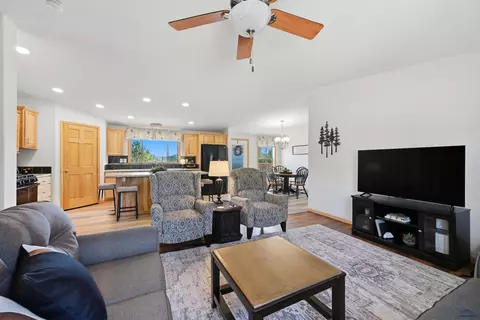 127 Surrey Ln, Custer, SD 57730 photo 6