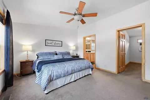 127 Surrey Ln, Custer, SD 57730 photo 13