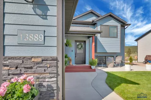 13889 Telluride St, Summerset, SD 57769 photo 2