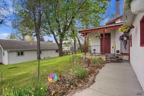Exterior - 305 8th #STREET, Sturgis, SD 57785 photo 9 of 10
