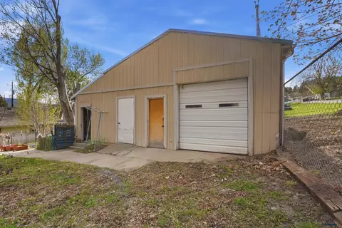 305 8th #STREET, Sturgis, SD 57785 photo 31