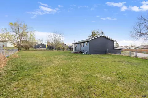 105 Starling Ct, Box Elder, SD 57719 photo 33