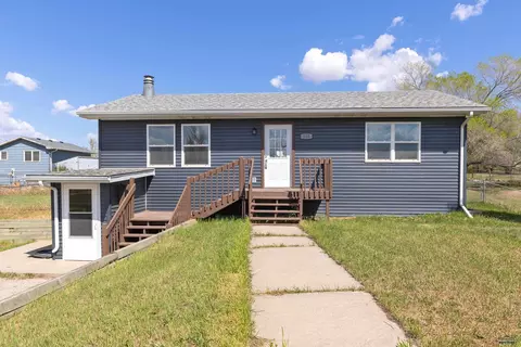 105 Starling Ct, Box Elder, SD 57719