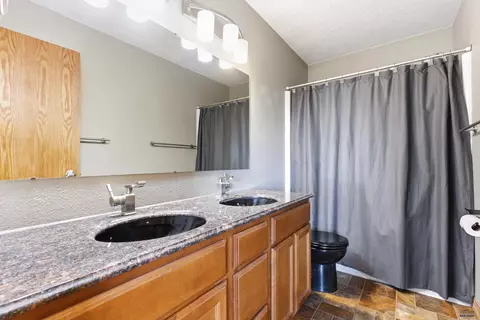 105 Starling Ct, Box Elder, SD 57719 photo 15