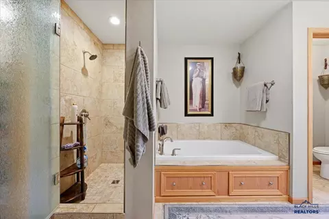 Bath - 1119 N N Cyn, Spearfish, SD 57783 photo 2 of 4