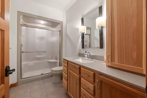 Bath - 2750 Docs Pl, Spearfish, SD 57783 photo 5 of 5