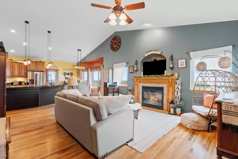 22841 Gateway Dr, Box Elder, SD 57719 photo 5