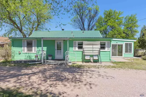 3845 Twilight Dr, Rapid City, SD 57703