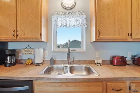 477 Bluebird Dr, Box Elder, SD 57719 photo 18