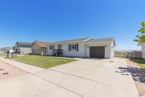 601 Stealth Ln, Box Elder, SD 57719 photo 3