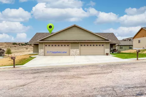 517 Sapphire Ln, Rapid City, SD 57701
