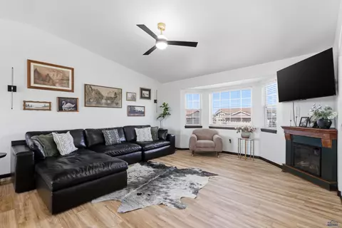 784 Sonic Way, Box Elder, SD 57719 photo 2