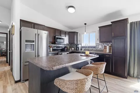 784 Sonic Way, Box Elder, SD 57719 photo 7