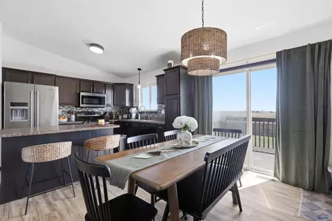 784 Sonic Way, Box Elder, SD 57719 photo 9