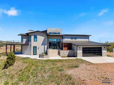Exterior - 2111 Vantage Cir, Spearfish, SD 57783 photo 2 of 7