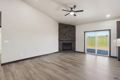 Living - 6490 Anderson Rd, Summerset, SD 57718 photo 2 of 3