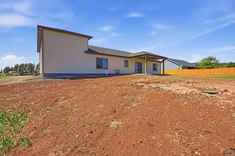 Exterior - 6490 Anderson Rd, Summerset, SD 57718 photo 3 of 5
