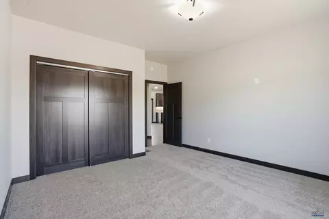 Bedroom - 6490 Anderson Rd, Summerset, SD 57718 photo 4 of 5
