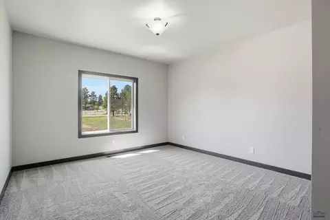 Bedroom - 6490 Anderson Rd, Summerset, SD 57718 photo 2 of 5
