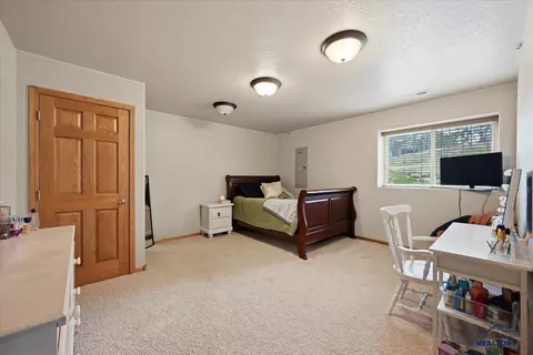 Bedroom - 13558 Frontier Loop, Piedmont, SD 57769 photo 3 of 3