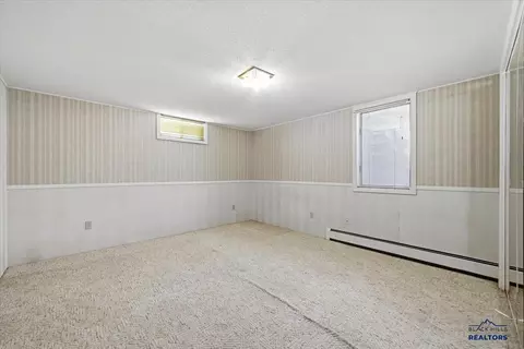 Bedroom - 135 Ash Ct, Spearfish, SD 57783 photo 4 of 5
