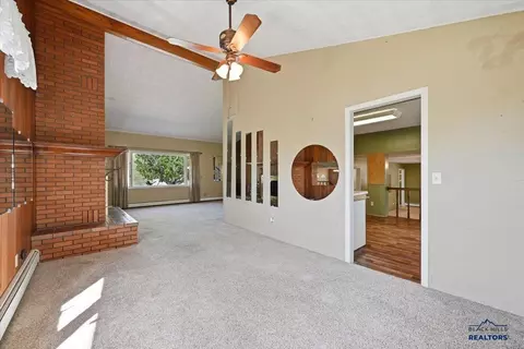 Living - 135 Ash Ct, Spearfish, SD 57783 photo 3 of 5