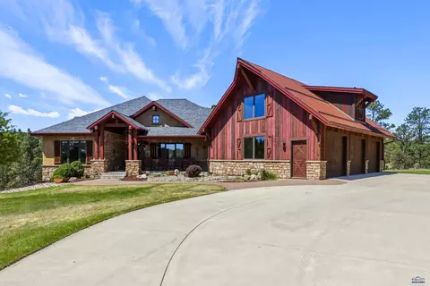 2721 Diamond Oak Pl, Rapid City, SD 57702